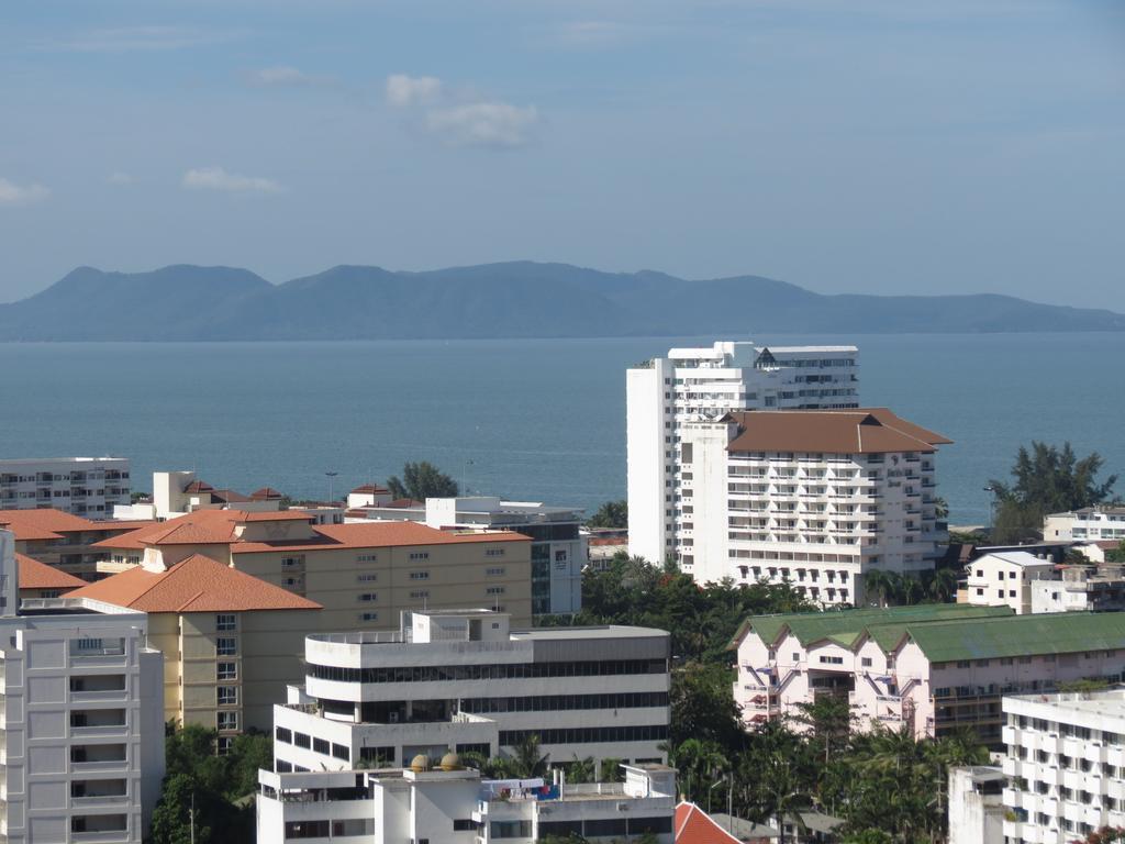 View Talay 1B Serviced Apartments Pattaya Pokój zdjęcie