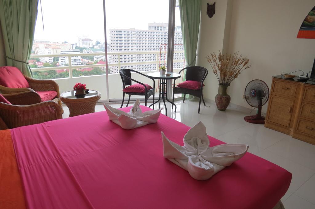 View Talay 1B Serviced Apartments Pattaya Zewnętrze zdjęcie