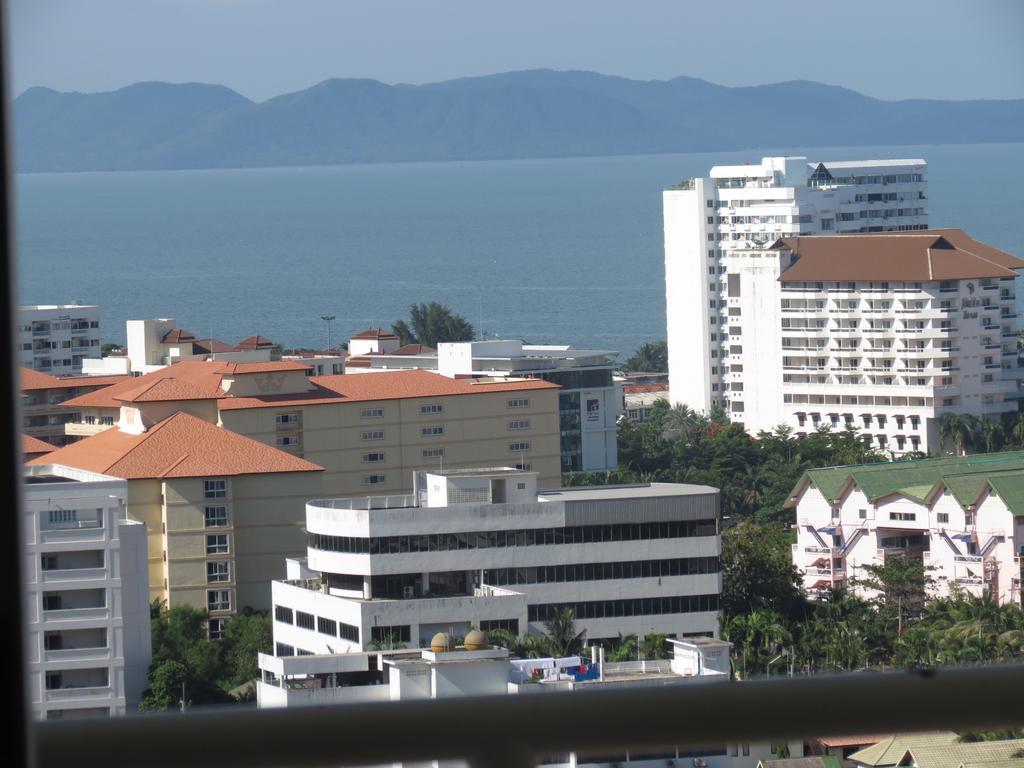 View Talay 1B Serviced Apartments Pattaya Pokój zdjęcie