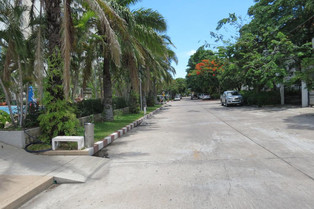 View Talay 1B Serviced Apartments Pattaya Zewnętrze zdjęcie