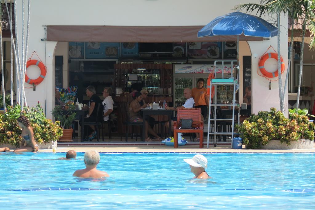 View Talay 1B Serviced Apartments Pattaya Pokój zdjęcie