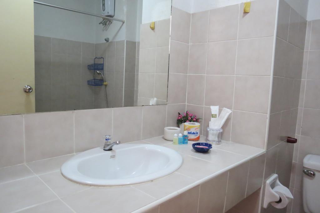 View Talay 1B Serviced Apartments Pattaya Pokój zdjęcie
