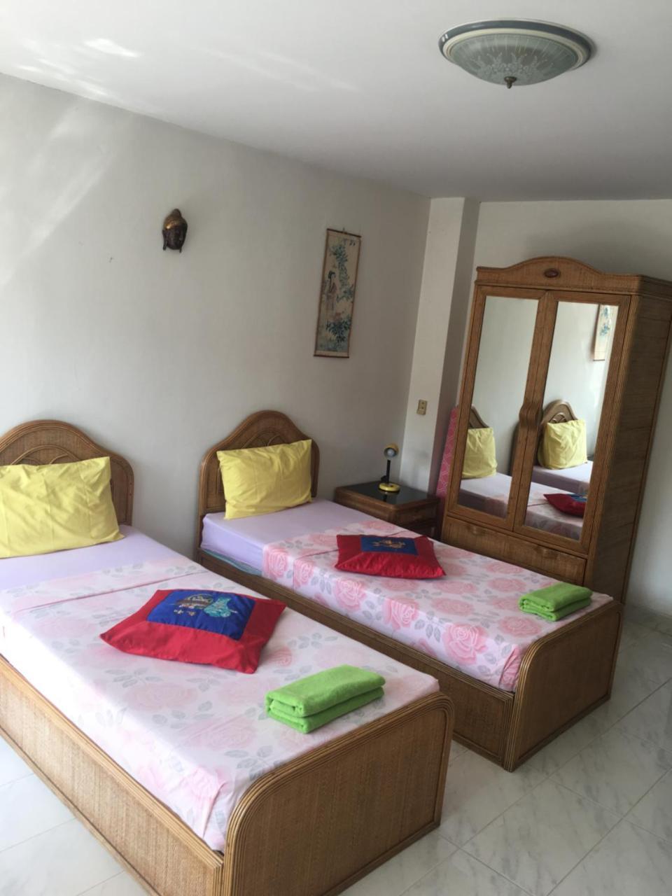 View Talay 1B Serviced Apartments Pattaya Zewnętrze zdjęcie